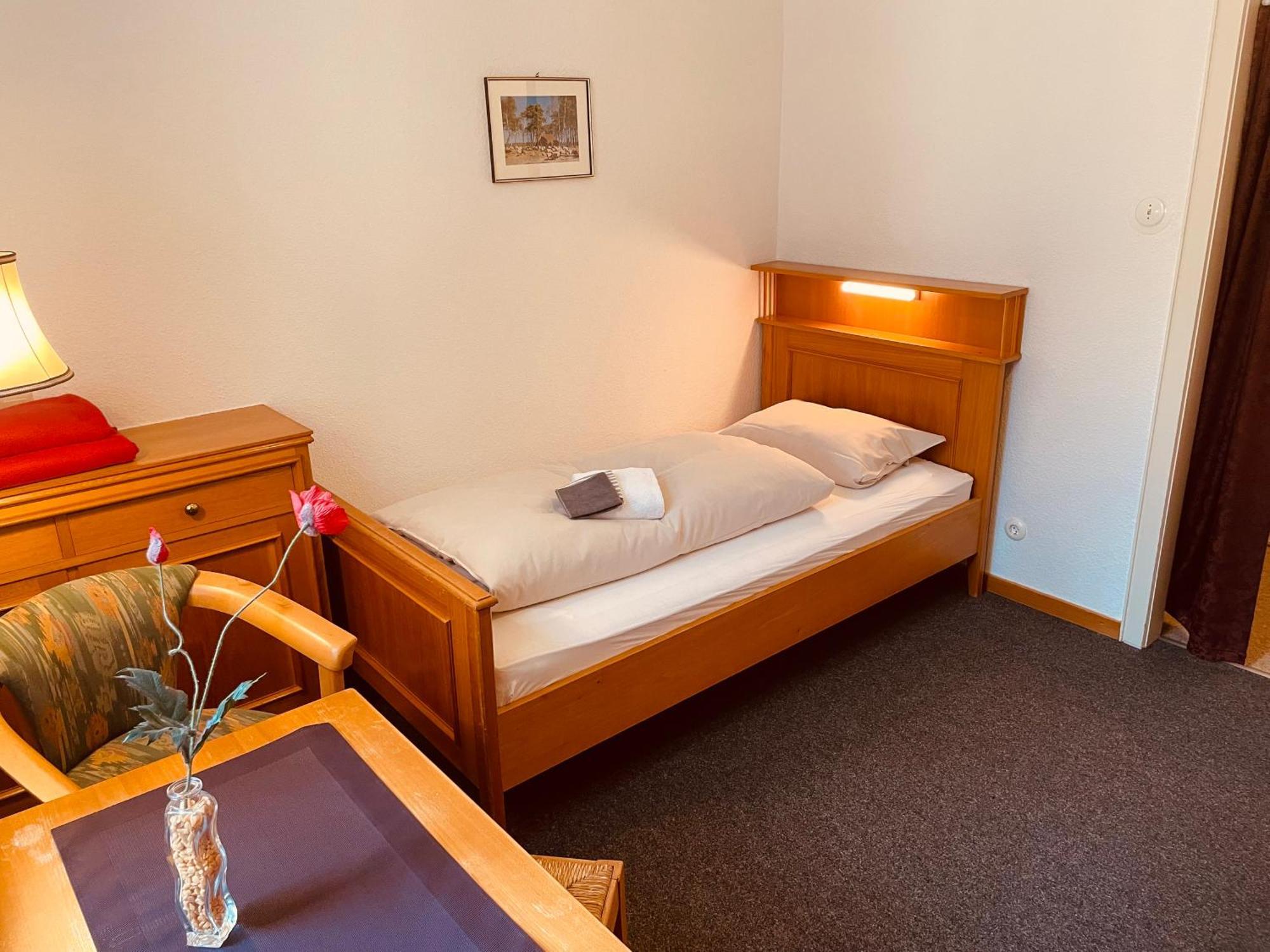 Haus Heidetal Bed & Breakfast Биспинген Екстериор снимка